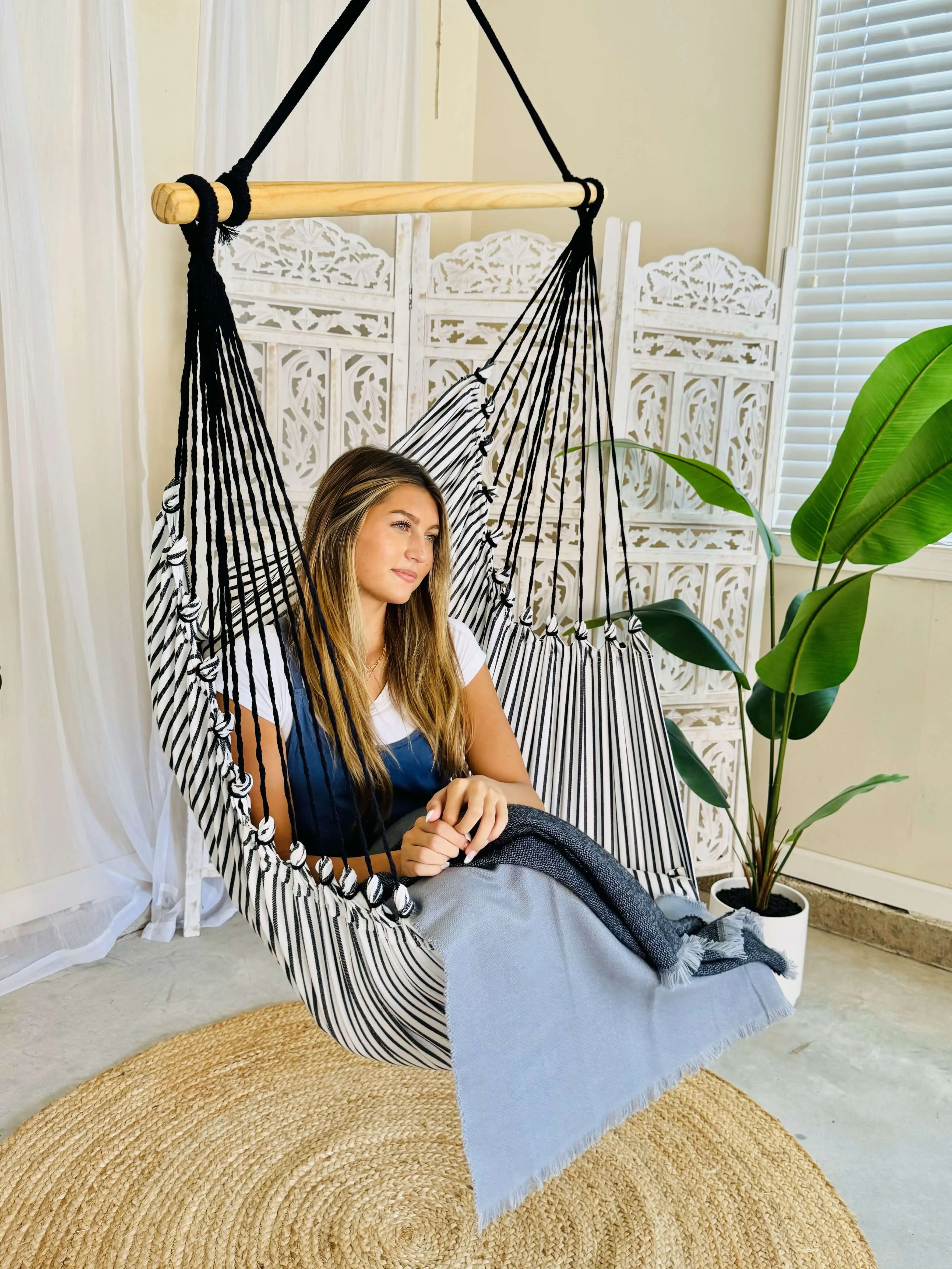 Striped Black and White Hammock Chair Swing | B&W